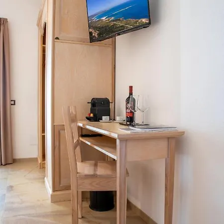 Maristesi 4* سينيسكولا