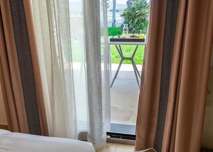 Maristesi シニスコーラ