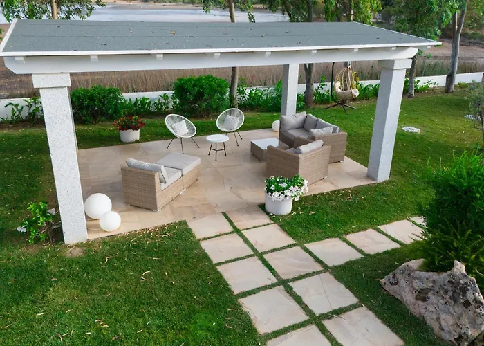 Maristesi ゲストハウス